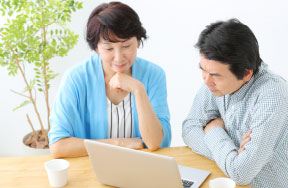 家族信託を検討する夫婦